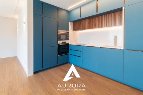 Apartamento T2 nascente/sul a 100 metros da praia de Espinho