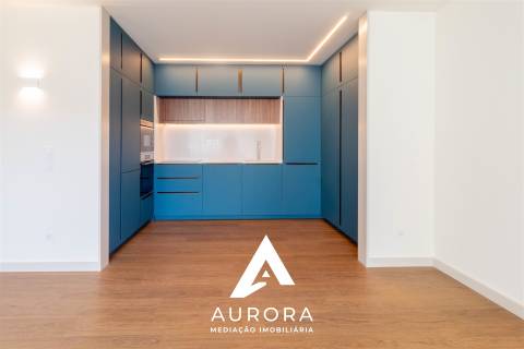Apartamento T2 nascente/sul a 100 metros da praia de Espinho