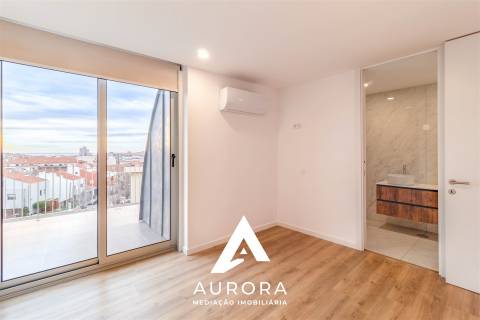 Exclusivo Penthouse com terraço de 163m2