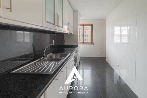 Apartamento T3 Arrendamento em Anta e Guetim,Espinho