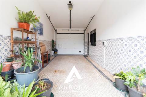 Moradia T6 Venda em Anta e Guetim,Espinho