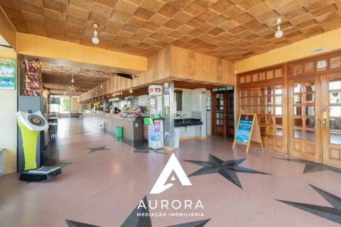 Restaurante Equipado + Moradia + Terreno 2.000m² | 1.680m² de Construção