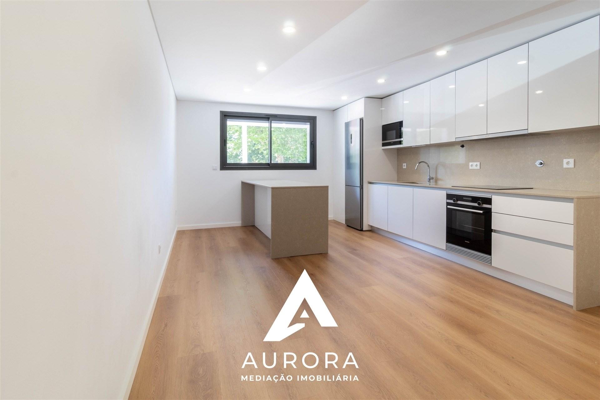 Apartamento T2 Arrendamento em Anta e Guetim,Espinho