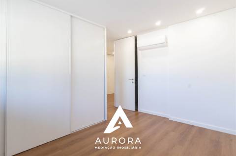 Apartamento T2 Arrendamento em Anta e Guetim,Espinho