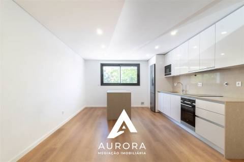 Apartamento T2 Arrendamento em Anta e Guetim,Espinho