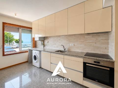 Apartamento T1 | 1.ª Linha de Praia | São Félix da Marinha