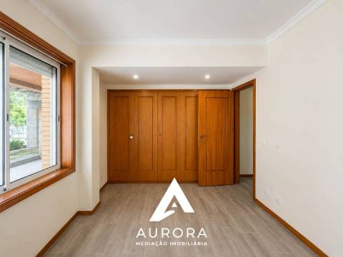 Apartamento T1 | 1.ª Linha de Praia | São Félix da Marinha