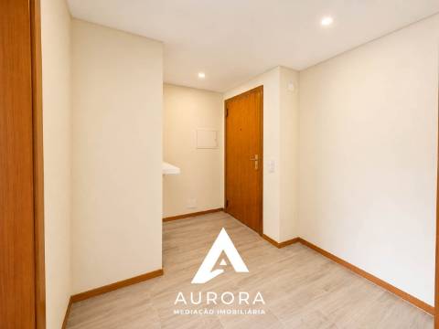 Apartamento T1 | 1.ª Linha de Praia | São Félix da Marinha