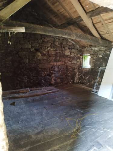 Moradia para restauro em Castro Laboreiro, Viana do Castelo