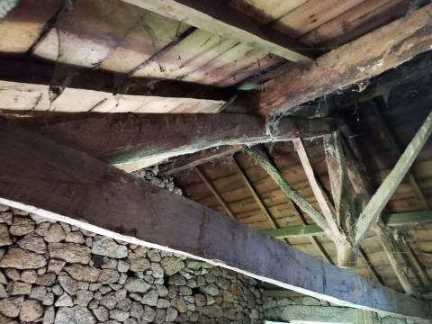 Moradia para restauro em Castro Laboreiro, Viana do Castelo