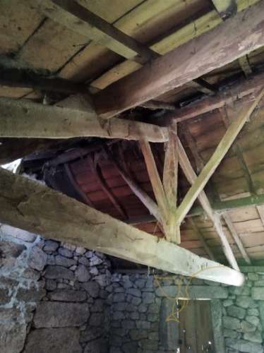 Moradia para restauro em Castro Laboreiro, Viana do Castelo