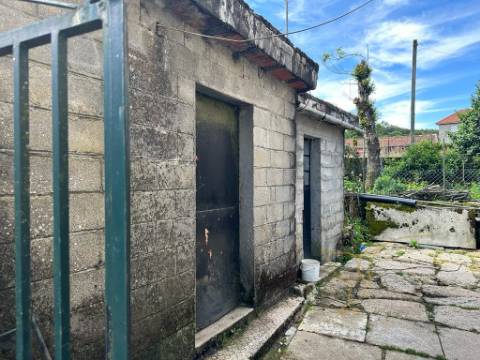 Moradia para restauro em Castro Laboreiro, Viana do Castelo