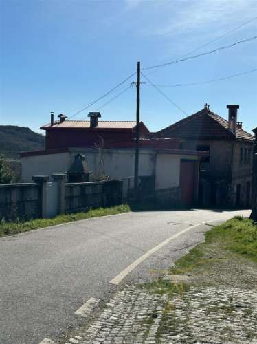 Moradia em Castro Laboreiro, Viana do Castelo