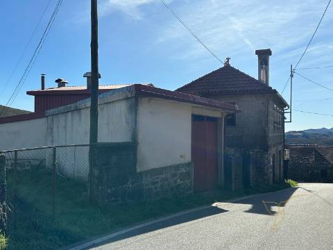 Moradia em Castro Laboreiro, Viana do Castelo