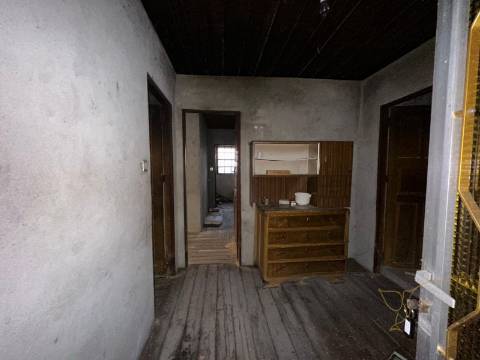 Moradia para Restaurar, Parada Monte, Melgaço