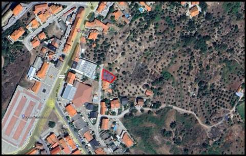 Terreno Apto para Construção com 573m2 em Belmonte