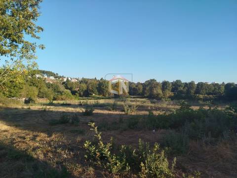 Lote de Terreno para construção com 1ha