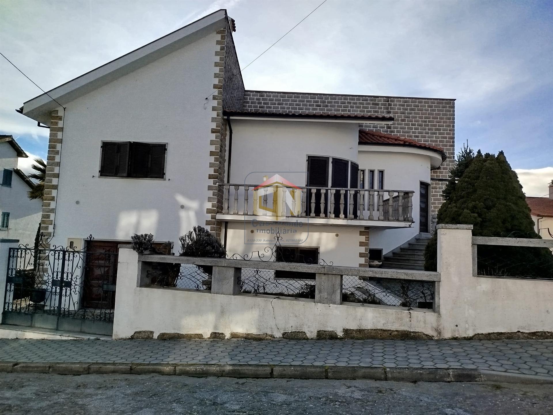 Moradia Isolada T5 Venda em Sabugal e Aldeia de Santo António,Sabugal
