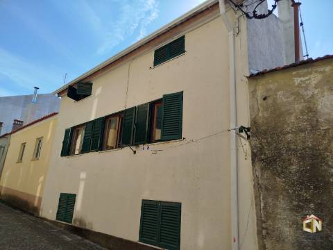 Moradia em Banda  Venda em Sabugal e Aldeia de Santo António,Sabugal