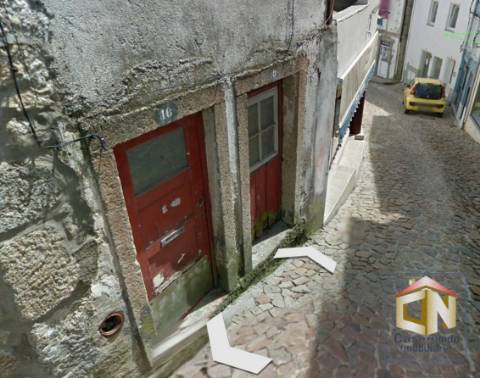 Moradia Devoluta T2 Venda em Guarda,Guarda