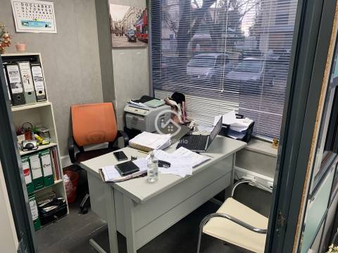 Vendo Espaço Comercial Renovado