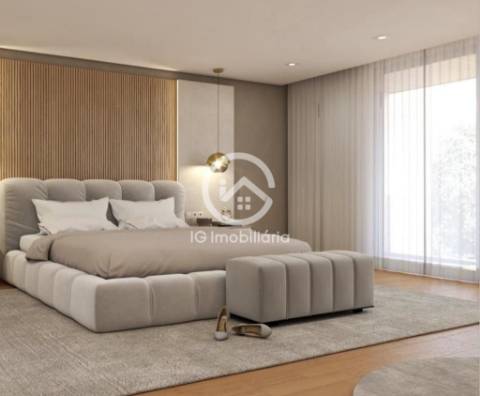 Moradia T4 e T5 em Tróia com piscina