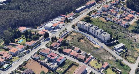 Dois  Lotes de Terreno com Projeto Aprovado e Vista Mar em Santa Maria da Feira