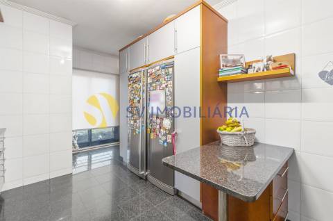 Apartamento T3 Venda em Ermesinde,Valongo