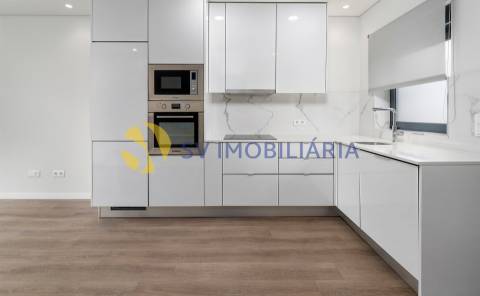 Moradia Geminada T1 Venda em Ermesinde,Valongo