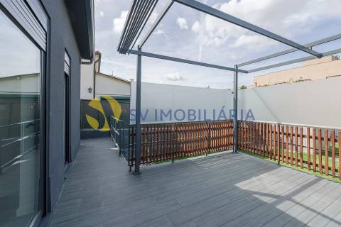 Moradia Geminada T1 Venda em Ermesinde,Valongo