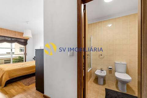 Apartamento T2 Venda em Ramalde,Porto