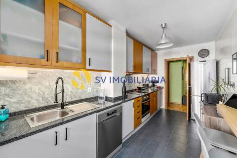Apartamento T2 Venda em Ramalde,Porto