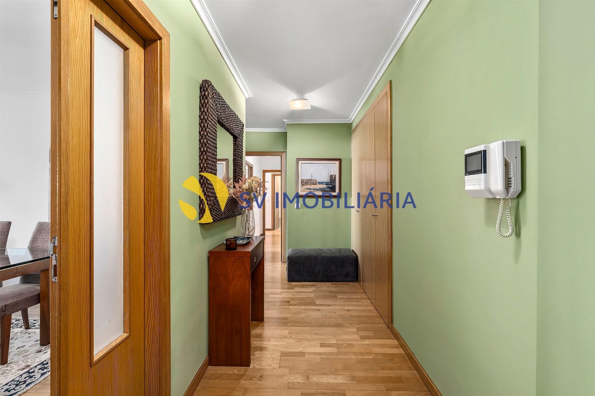 Apartamento T2 Venda em Ramalde,Porto