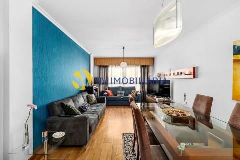 Apartamento T2 Venda em Ramalde,Porto