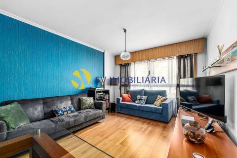 Apartamento T2 Venda em Ramalde,Porto