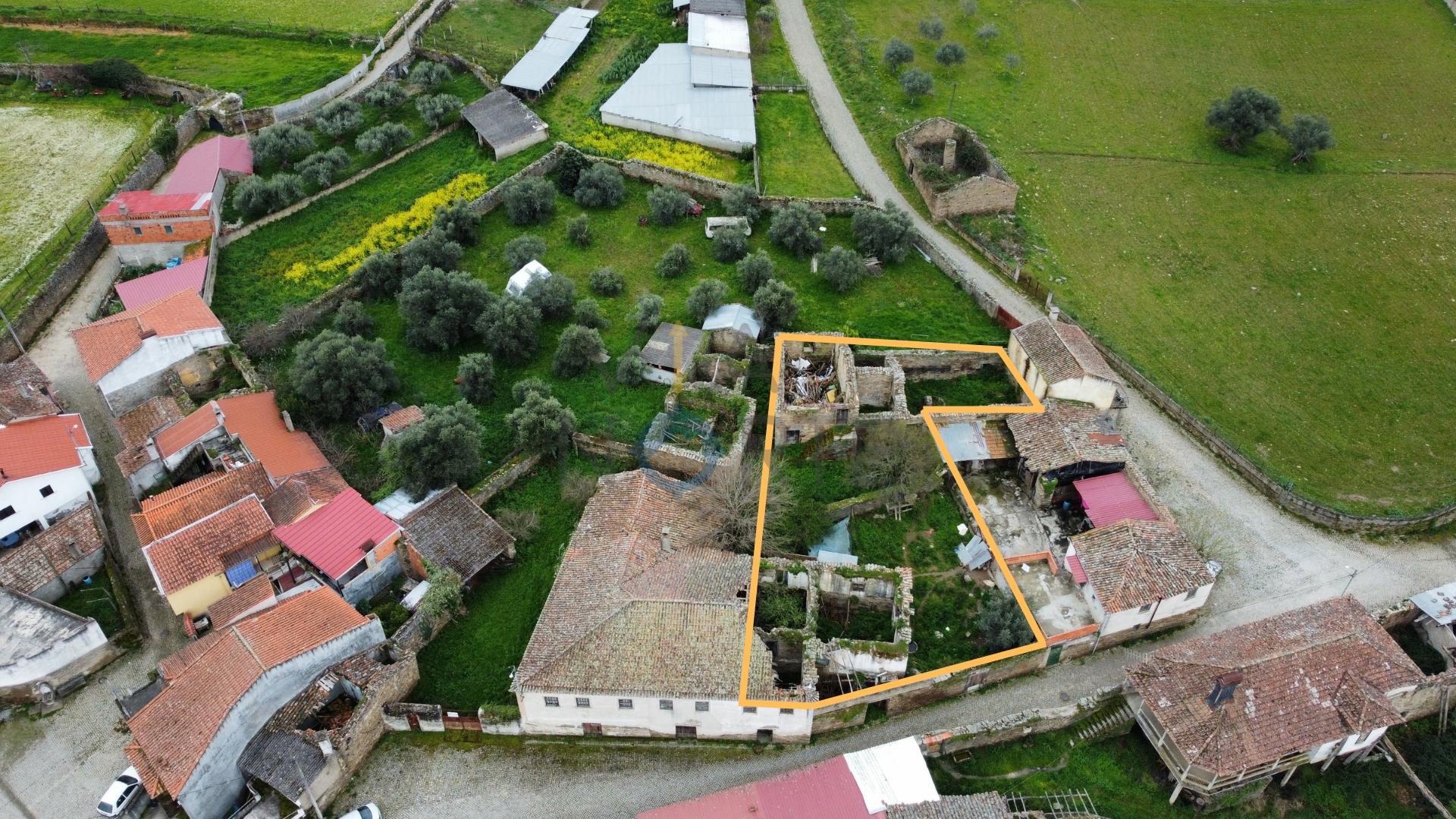Moradia para Restaurar T7 Venda em Barcel, Marmelos e Valverde da Gestosa,Mirandela