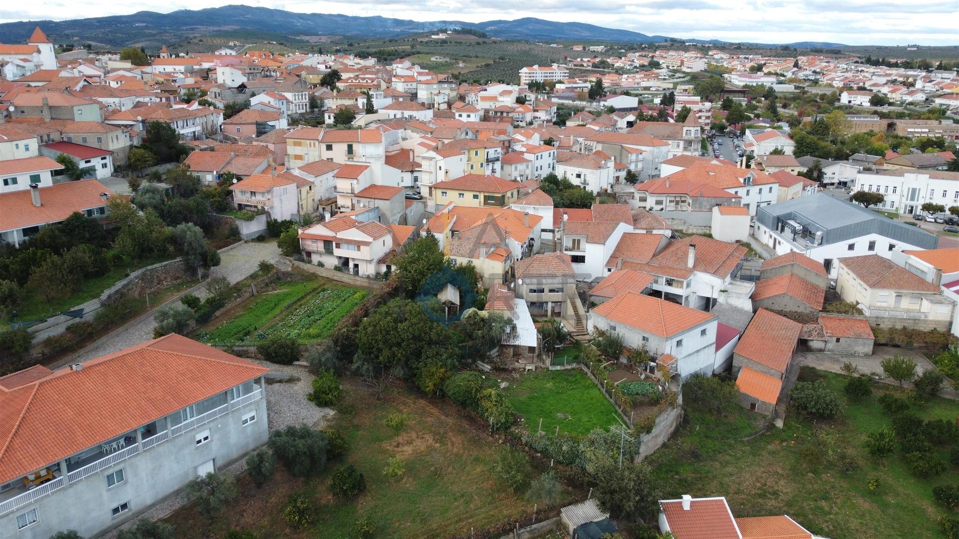 Moradia para Restaurar T2 Venda em Alfândega da Fé,Alfândega da Fé