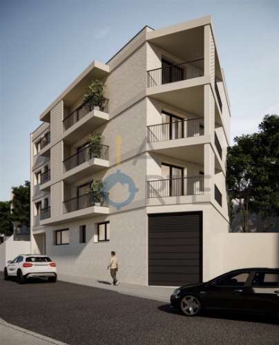 Apartamento T0 Venda em Sé, Santa Maria e Meixedo,Bragança