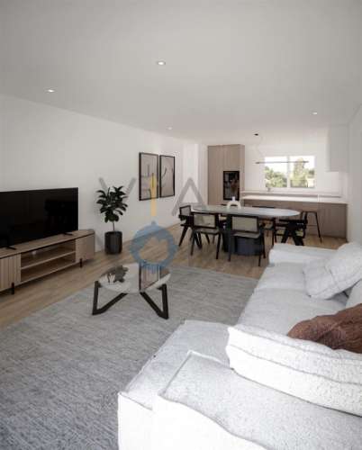 Apartamento T0 Venda em Sé, Santa Maria e Meixedo,Bragança