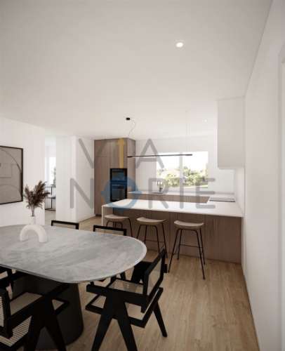 Apartamento T0 Venda em Sé, Santa Maria e Meixedo,Bragança