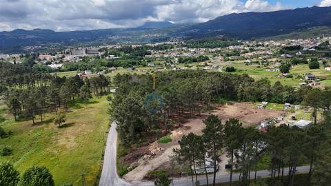 Lote de Terreno  Venda em Lordelo,Vila Real