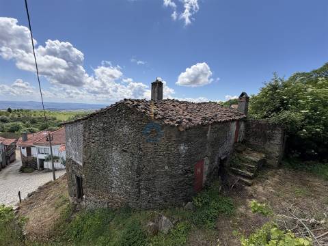 Moradia Devoluta  Venda em Sambade,Alfândega da Fé