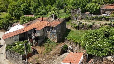 Moradia Devoluta  Venda em Sambade,Alfândega da Fé