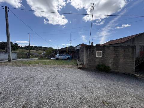 Moradia Devoluta  Venda em Eucisia, Gouveia e Valverde,Alfândega da Fé