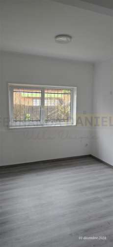 Moradia Isolada T5, parcialmente remodelada, varandas, garagem fechada﻿ e sotão!