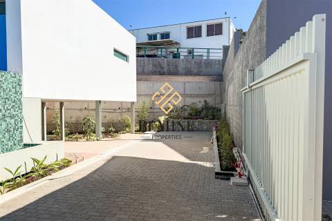 Vila T4 / Funchal - Ilha da Madeira
