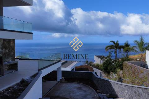 Villa  T3+1 / Moradia de Luxo / Vargem, Calheta - Ilha da Madeira