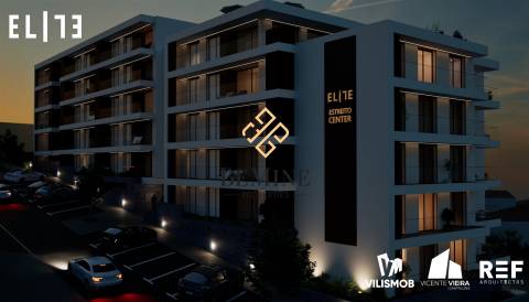 Elite Estreito Center  / Apartamento T2 / Câmara de Lobos - Ilha da Madeira