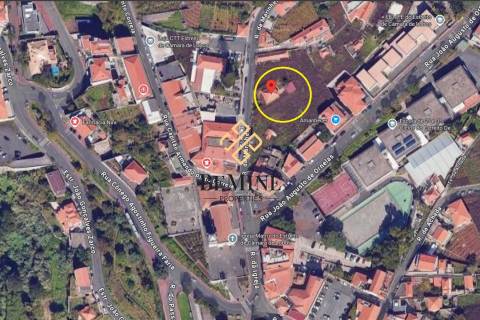 Elite Estreito Center  / Apartamento T2 / Câmara de Lobos - Ilha da Madeira