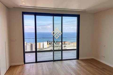 Amparo Residence / Apartamento T4 / Funchal - Ilha da Madeira